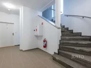 Pronájem bytu 1+kk, Staré Město, Hradišťská, 34 m2