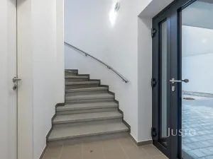 Pronájem bytu 3+kk, Staré Město, Hradišťská, 78 m2