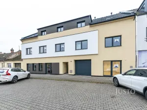 Pronájem bytu 2+kk, Staré Město, Hradišťská, 57 m2