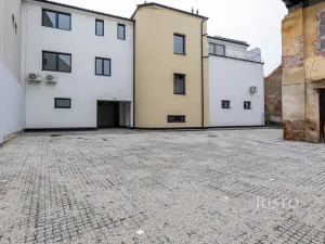 Pronájem bytu 2+kk, Staré Město, Hradišťská, 55 m2