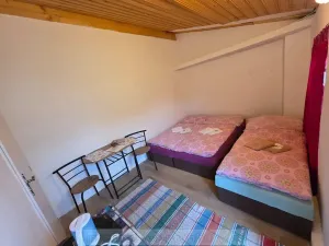 Pronájem ubytování, Praha - Modřany, Nečova, 16 m2