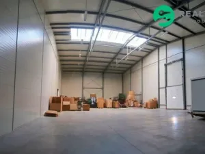 Pronájem skladu, Žebrák, 732 m2