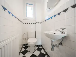 Pronájem vily, Praha - Modřany, Nečova, 200 m2