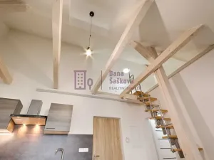 Pronájem bytu 2+kk, Jindřichův Hradec, 49 m2