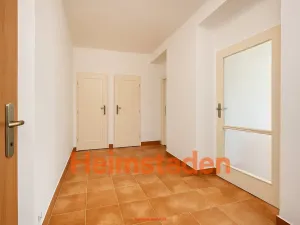 Pronájem bytu 1+1, Ostrava - Poruba, náměstí Jana Nerudy, 37 m2