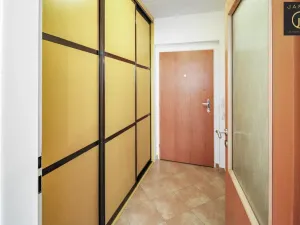 Pronájem bytu 2+kk, Praha - Záběhlice, Ve slatinách, 48 m2