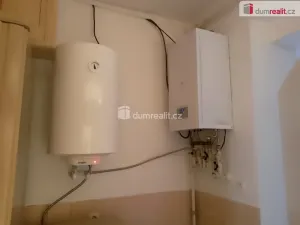 Pronájem bytu 1+1, Karlovy Vary, Petřín, 37 m2