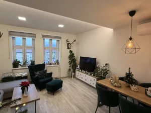 Prodej bytu 3+kk, Uherský Brod, nám. Svobody, 71 m2