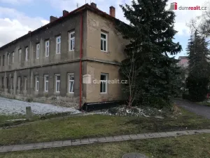 Pronájem bytu 2+1, Modlany, 80 m2