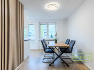 Prodej bytu 3+1, Praha, Hrusická, 73 m2