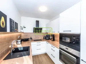 Prodej bytu 3+kk, Praha, Borovanského, 70 m2