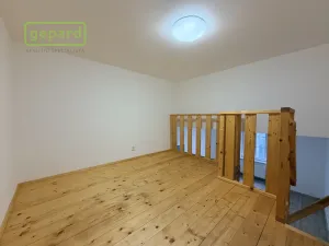 Pronájem bytu 2+kk, Sokolov, Křížová, 61 m2