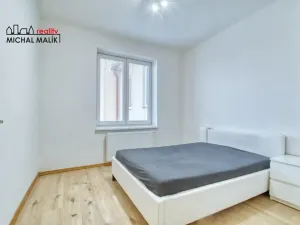 Prodej bytu 2+kk, Hranice, Třída Československé armády, 55 m2