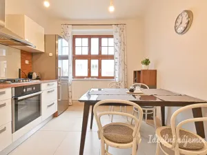 Pronájem bytu 2+1, Brno, Tyršova, 73 m2