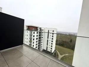 Pronájem bytu 1+kk, Praha - Hrdlořezy, V třešňovce, 40 m2