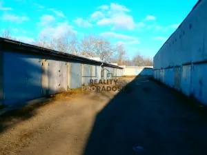 Pronájem garáže, Znojmo, Pod Soudním vrchem, 17 m2