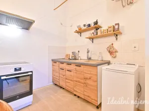 Pronájem bytu 1+1, Brno, Bratislavská, 40 m2