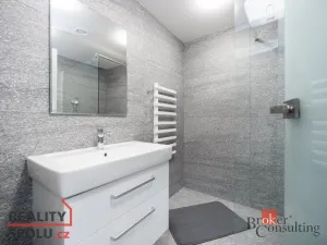 Prodej rodinného domu, 213 m2