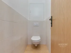 Pronájem bytu 1+kk, Praha - Bohnice, Ústavní, 46 m2