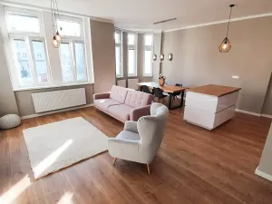 Pronájem bytu 2+kk, Praha - Libeň, Novákových, 75 m2
