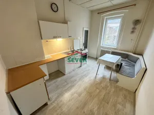 Prodej bytu 2+1, Lom, Vrchlického, 61 m2