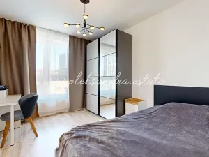 Pronájem bytu 3+kk, Praha - Vysočany, Oktábcových, 70 m2