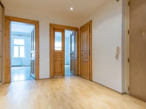 Pronájem bytu 3+1, Praha - Holešovice, Janovského, 92 m2