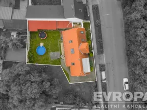 Prodej rodinného domu, Zeleneč, Bezručova, 213 m2