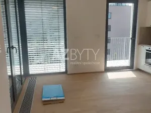 Pronájem bytu 2+kk, Praha - Hodkovičky, Šenácká, 56 m2