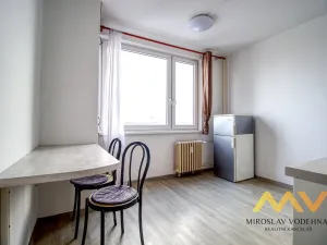 Pronájem bytu 1+1, Hradec Králové - Nový Hradec Králové, třída Edvarda Beneše, 41 m2