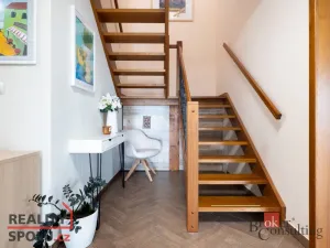 Prodej rodinného domu, Kly - Hoření Vinice, 288 m2