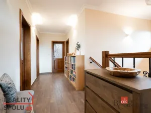 Prodej rodinného domu, Kly - Hoření Vinice, 288 m2