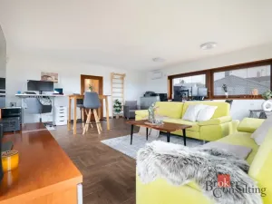 Prodej rodinného domu, Kly - Hoření Vinice, 288 m2