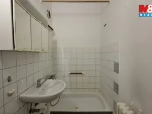Pronájem bytu 1+1, Rožnov pod Radhoštěm, Kulturní, 30 m2