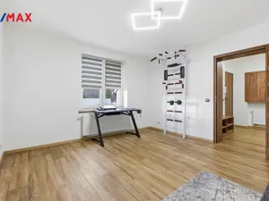 Prodej bytu 4+kk, Karlovy Vary - Tašovice, Slovanská, 96 m2