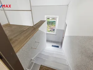 Prodej bytu 4+kk, Karlovy Vary - Tašovice, Slovanská, 96 m2