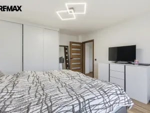 Prodej bytu 4+kk, Karlovy Vary - Tašovice, Slovanská, 96 m2