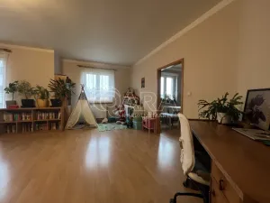 Pronájem bytu 3+1, Praha - Kbely, Toužimská, 135 m2