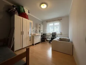 Pronájem bytu 3+1, Praha - Kbely, Toužimská, 135 m2