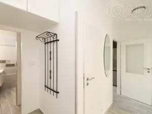 Pronájem bytu 2+1, Praha - Střešovice, Nový lesík, 55 m2