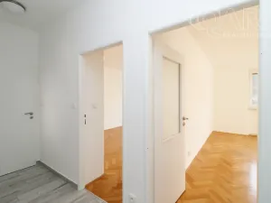 Pronájem bytu 2+1, Praha - Střešovice, Nový lesík, 55 m2