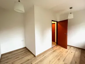 Pronájem bytu 3+1, Statenice, Svatojánská, 110 m2