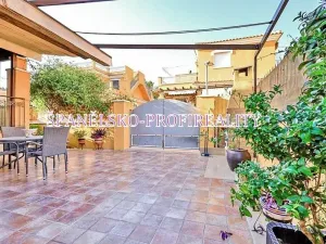 Prodej vily, Torrevieja, Španělsko, 57 m2