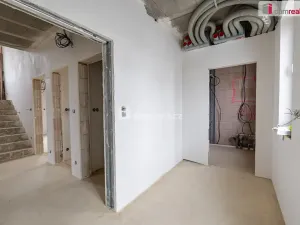 Prodej rodinného domu, Lužná, Jižní, 165 m2