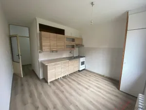 Pronájem bytu 2+1, Frýdek-Místek - Frýdek, Topolová, 64 m2