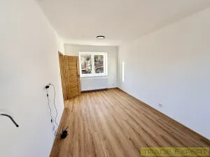 Prodej bytu 2+kk, Otmíče, 36 m2
