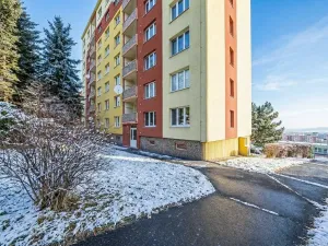 Pronájem bytu 4+1, Chomutov, Zahradní, 77 m2