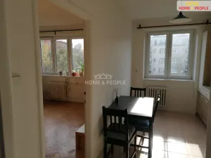 Pronájem bytu 1+1, Praha - Vršovice, Bajkalská, 38 m2