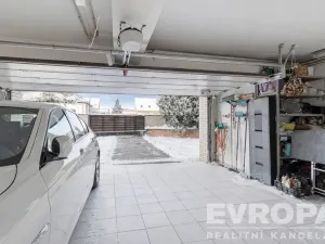 Prodej rodinného domu, Praha - Suchdol, Armádní, 196 m2