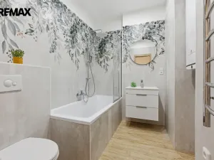 Prodej bytu 3+kk, Karlovy Vary, Moskevská, 72 m2